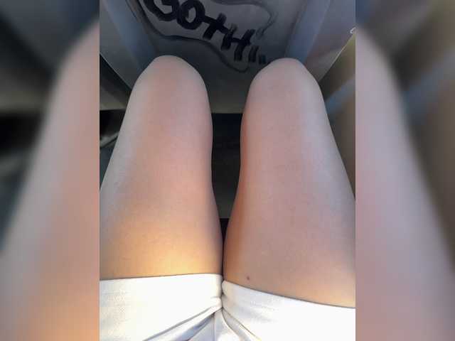 PrettyKatea live cam on BongaCams