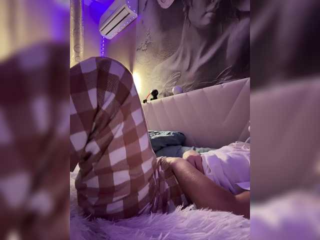 _Katrinka_ live cam preview