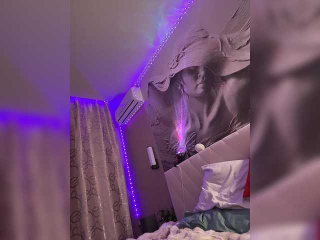 PrettyKatea live cam on BongaCams