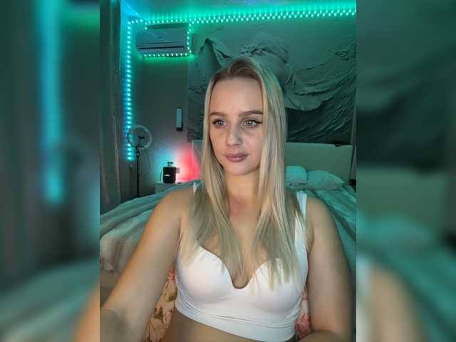 _Katrinka_ live cam preview