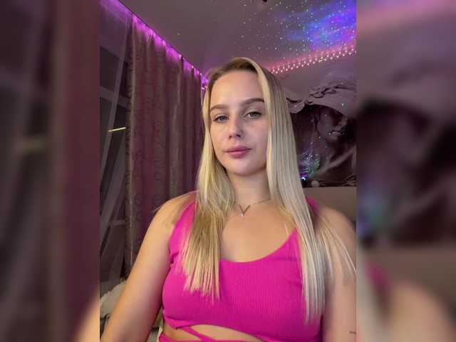 PrettyKatea, live now on BongaCams