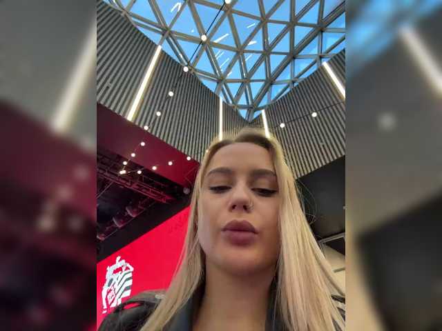 _Katrinka_ live cam preview