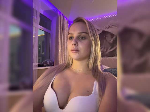 стрип от PrettyKatea