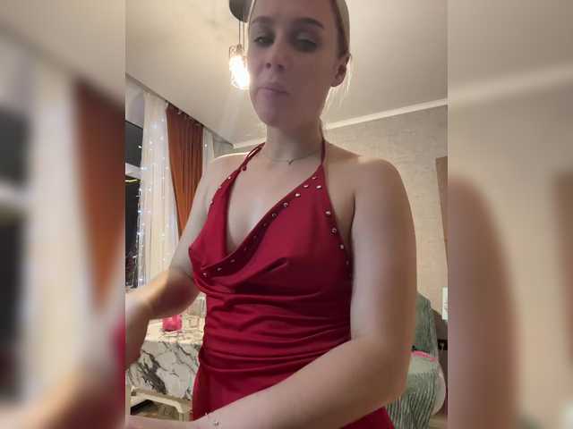 PrettyKatea live cam on BongaCams