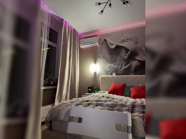 PrettyKatea live cam on BongaCams