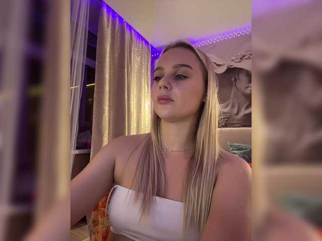 PrettyKatea live cam on BongaCams