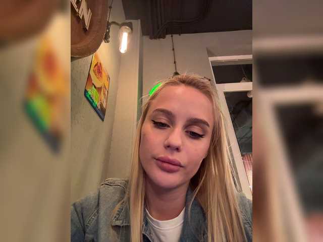 _Katrinka_ live cam