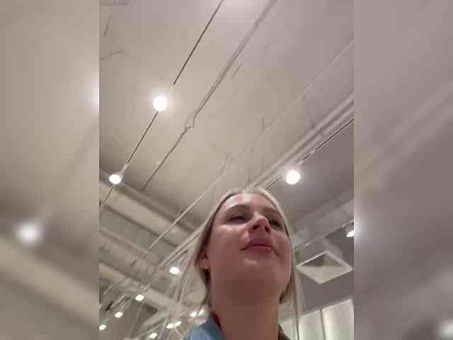 Modèle: _Katrinka_