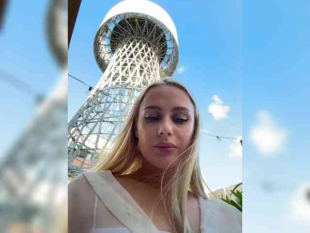 Model: _Katrinka_
