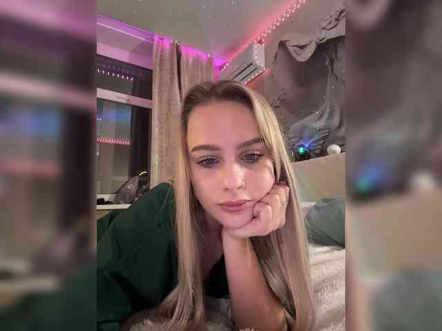 Вебкам-шоу PrettyKatea