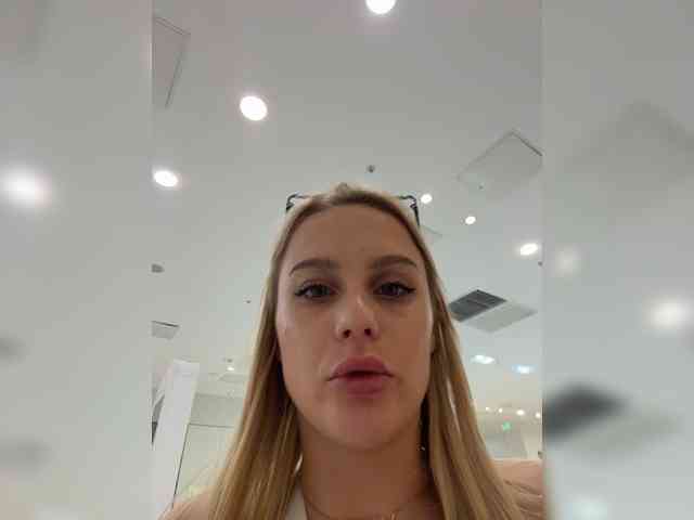 Modèle: _Katrinka_