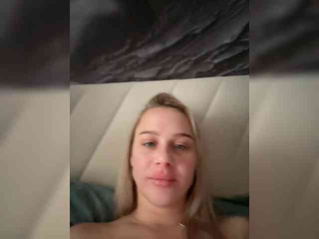 Modèle: _Katrinka_