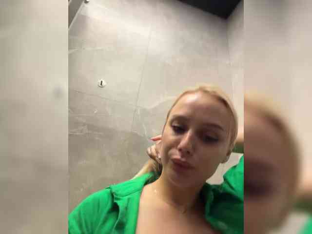 Model: _Katrinka_