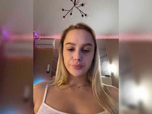 Modèle: _Katrinka_