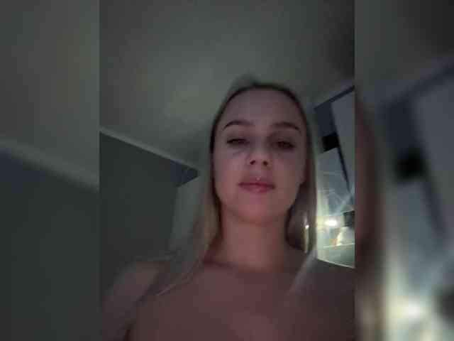 Model: _Katrinka_