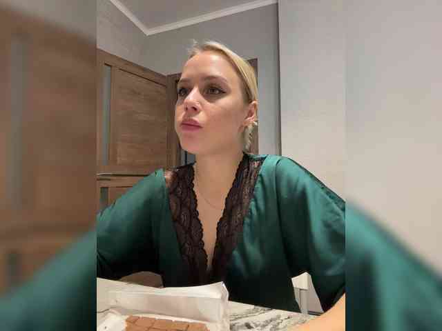 Modèle: _Katrinka_