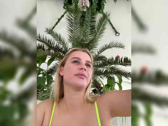 Modèle: _Katrinka_