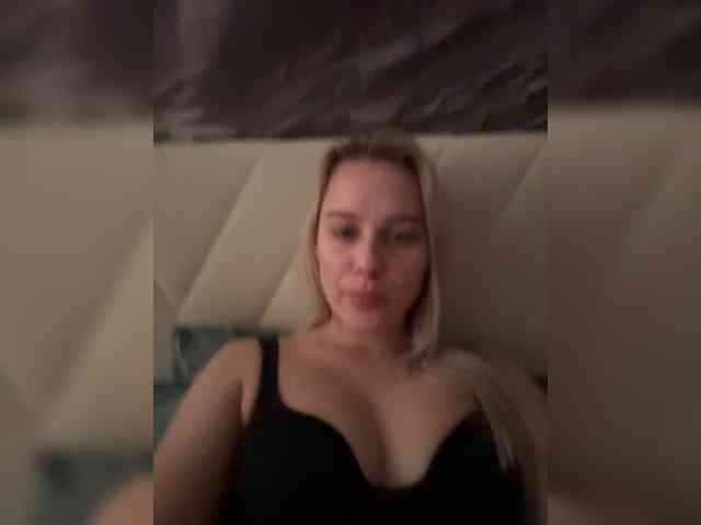 Modèle: _Katrinka_