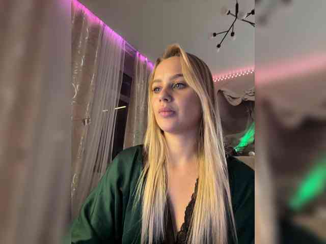 PrettyKatea - Girl 
