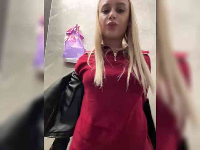 PrettyKatea - Girl 