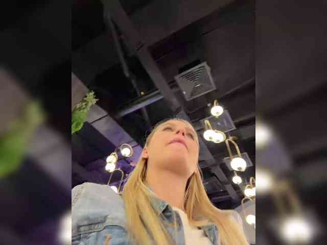 Modèle: _Katrinka_