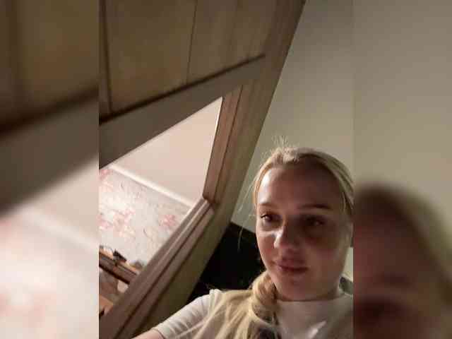 Modèle: _Katrinka_