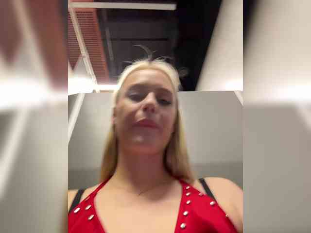 Modèle: _Katrinka_