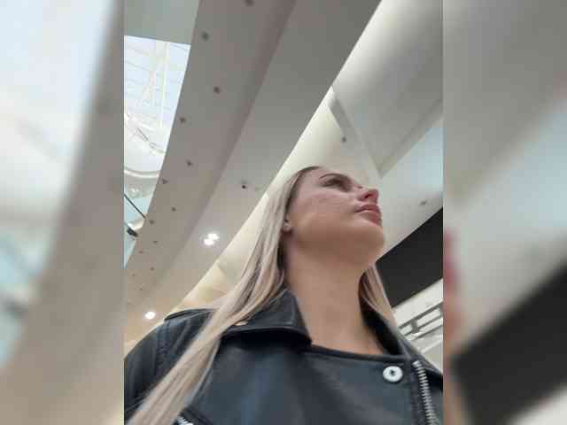 Model: _Katrinka_