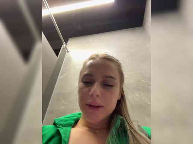 web cam nude PrettyKatea