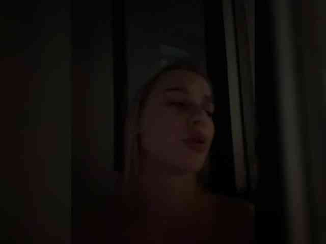 Modèle: _Katrinka_