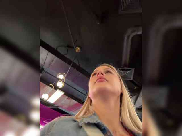 Modèle: _Katrinka_