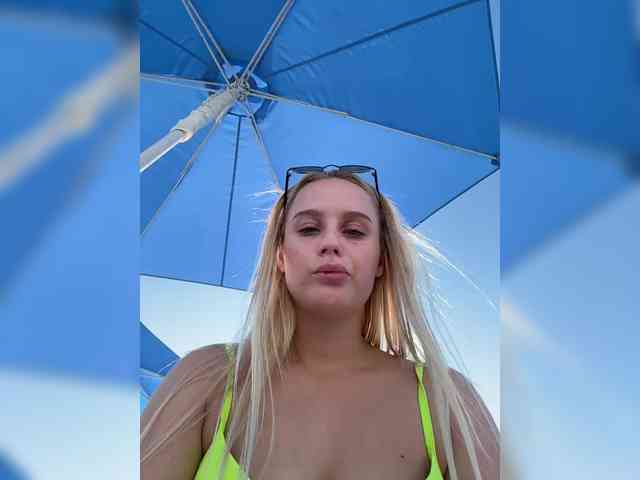 Modèle: _Katrinka_