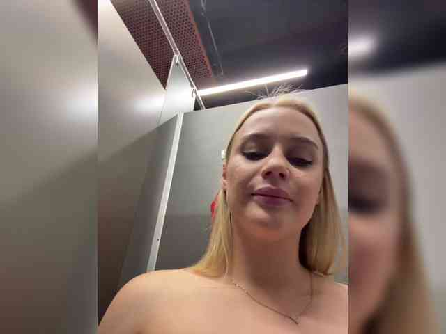 Modèle: _Katrinka_
