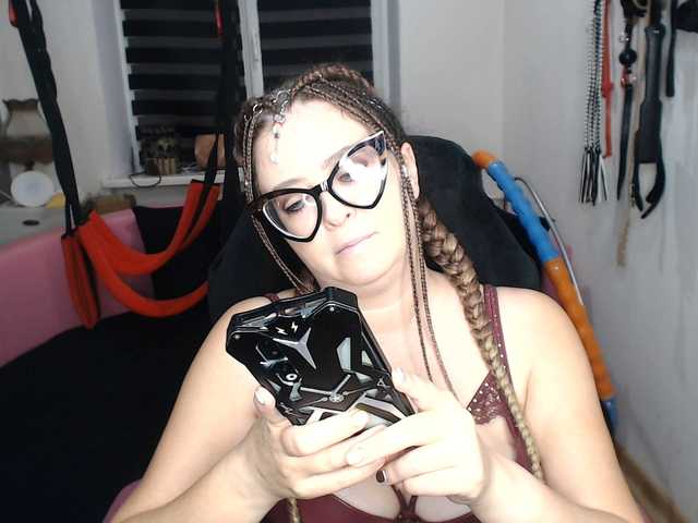 missGODDESS live webcam show