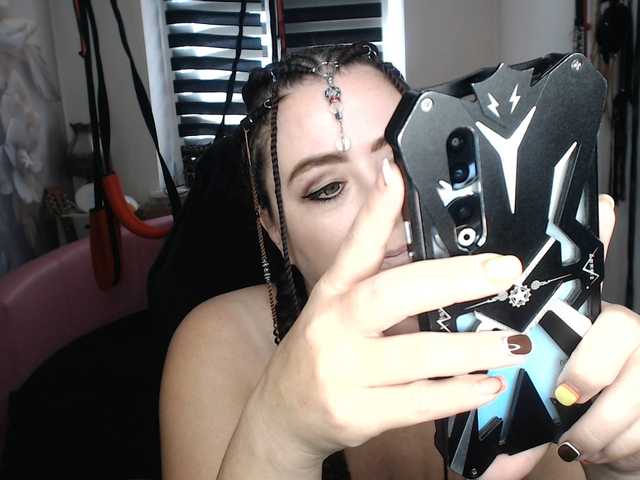 missGODDESS live cam on BongaCams