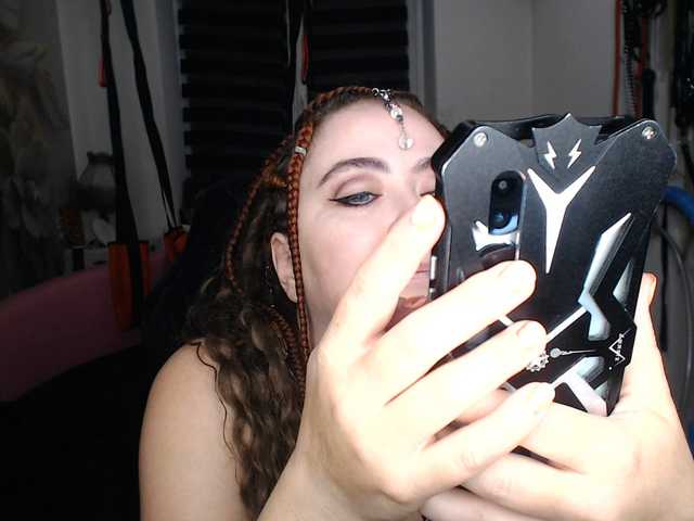 missGODDESS live cam on BongaCams