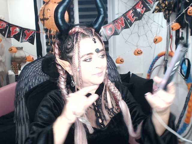 Missgoddess live cam