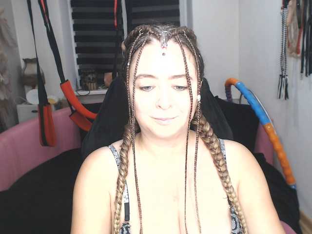 missGODDESS live cam on BongaCams