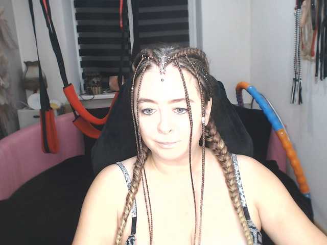 missGODDESS live cam on BongaCams