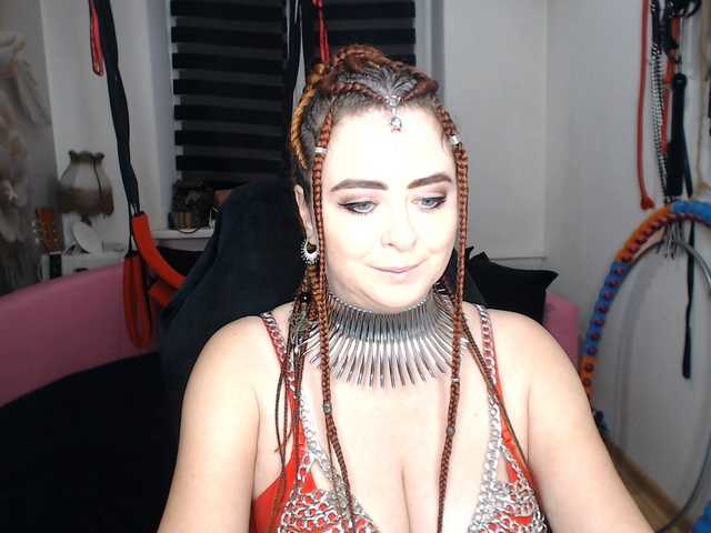 missGODDESS live cam on BongaCams