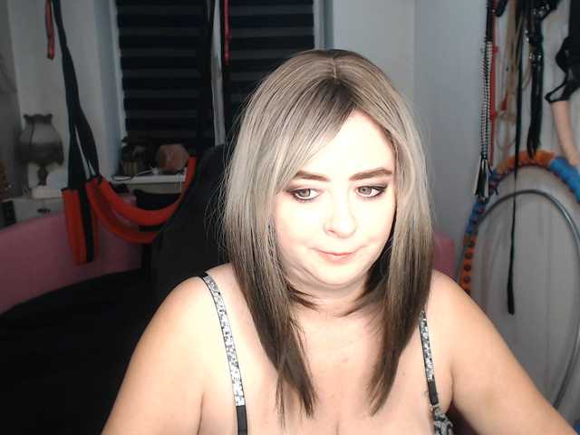 missGODDESS live cam on BongaCams