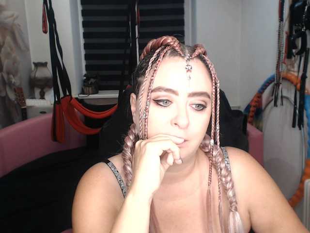 missGODDESS live cam preview
