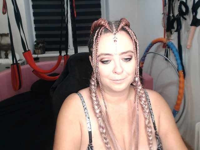 missGODDESS live cam preview
