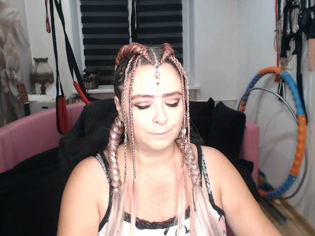 missGODDESS live cam preview
