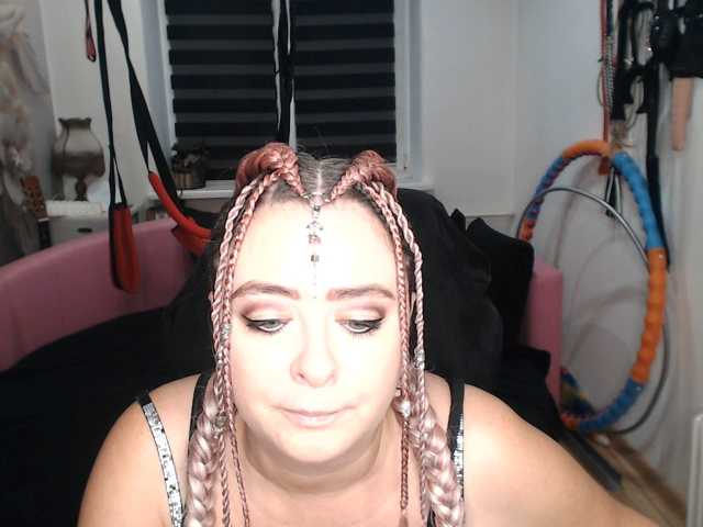 missGODDESS live cam preview