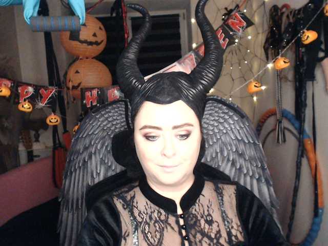 missGODDESS live cam on BongaCams