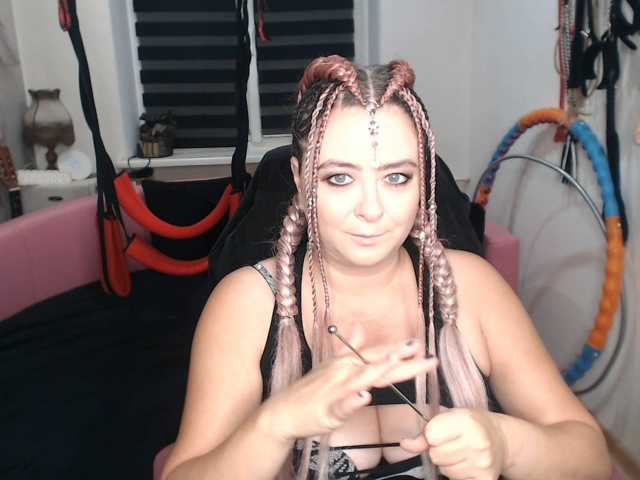 missGODDESS live cam preview