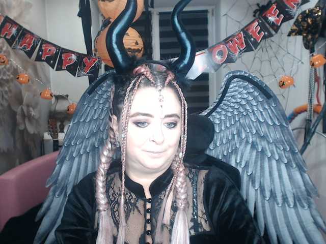 missGODDESS live cam on BongaCams