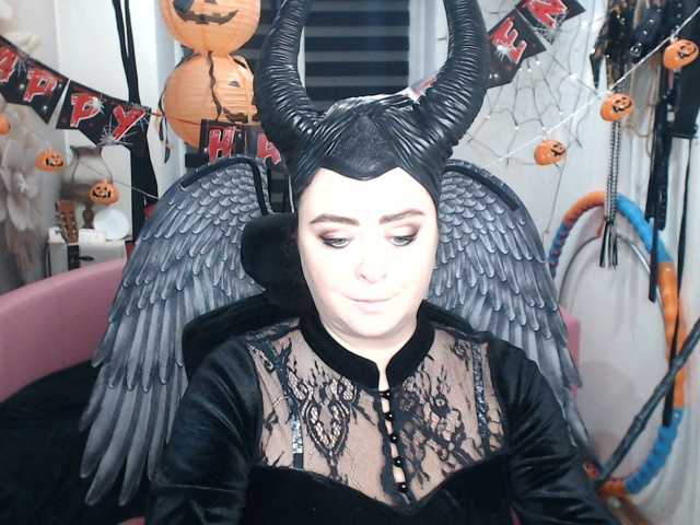 missGODDESS live cam on BongaCams