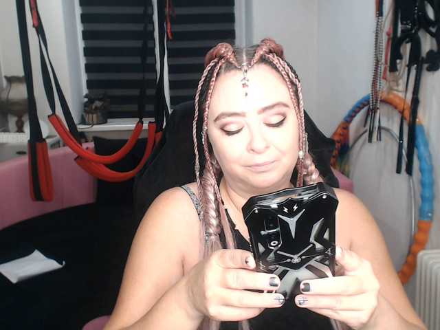 missGODDESS live cam preview